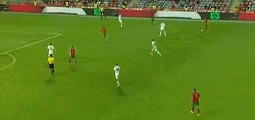 深度解读C罗回曼联首秀看点：远射进球很难，很有可能送出助攻