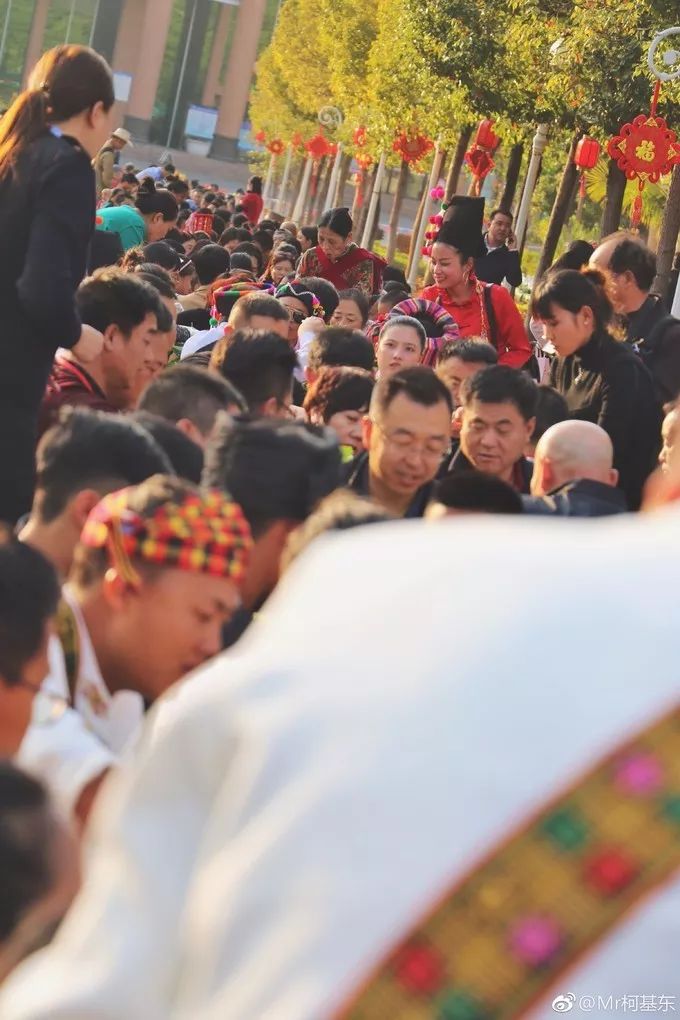 一处小众目的地！这里有酸汤辣子蘸出来的美味，吃一口就丢魂！