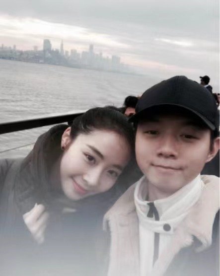 霍尊大额转账记录曝光，陈露方否认主动索要分手费