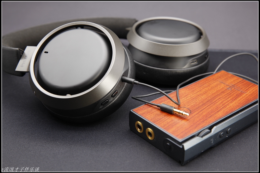 两件套时尚套装口罩,飞利浦l3耳机使用