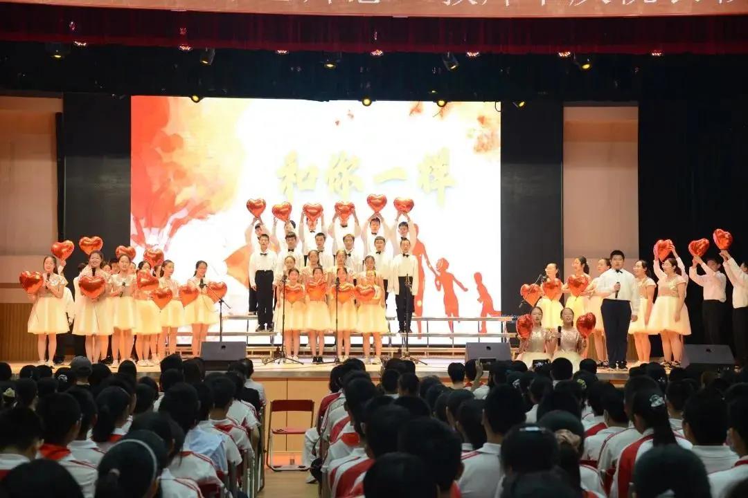 凝心聚力，蓄势前行——青岛61中2020年大事记