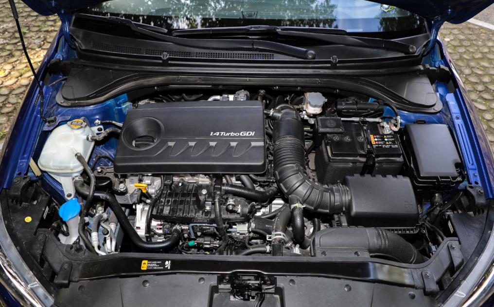 大众朗逸2017款和领动哪个好,现代领动2019款对比朗逸