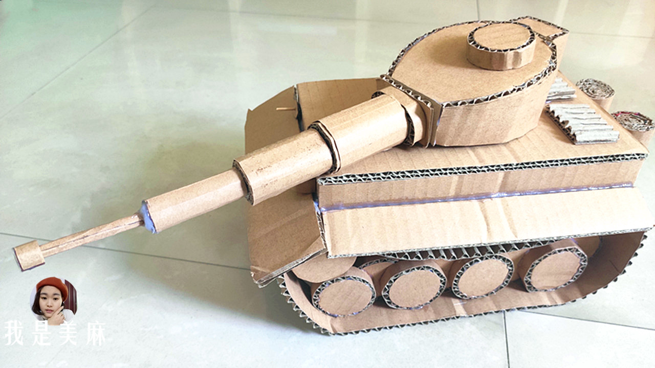 爸爸用废纸箱做的玩具,爸爸用废纸箱做汽车玩具