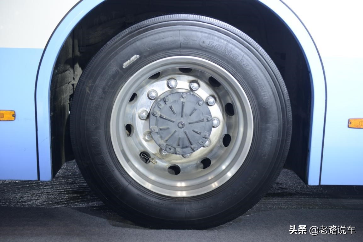 比亚迪k8多少钱一辆,深圳最新款比亚迪k8