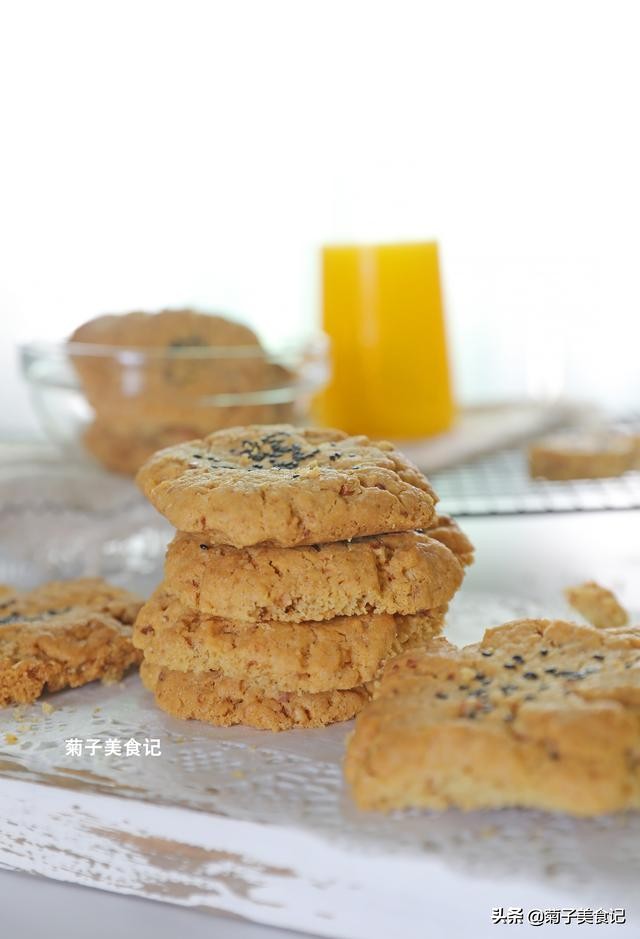 香甜酥核桃的家常做法,家庭核桃酥的配方和做法