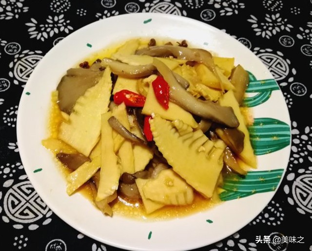 家常炒冬笋的17种做法，冬笋鲜嫩清脆爽口，风味独特是餐桌上佳品