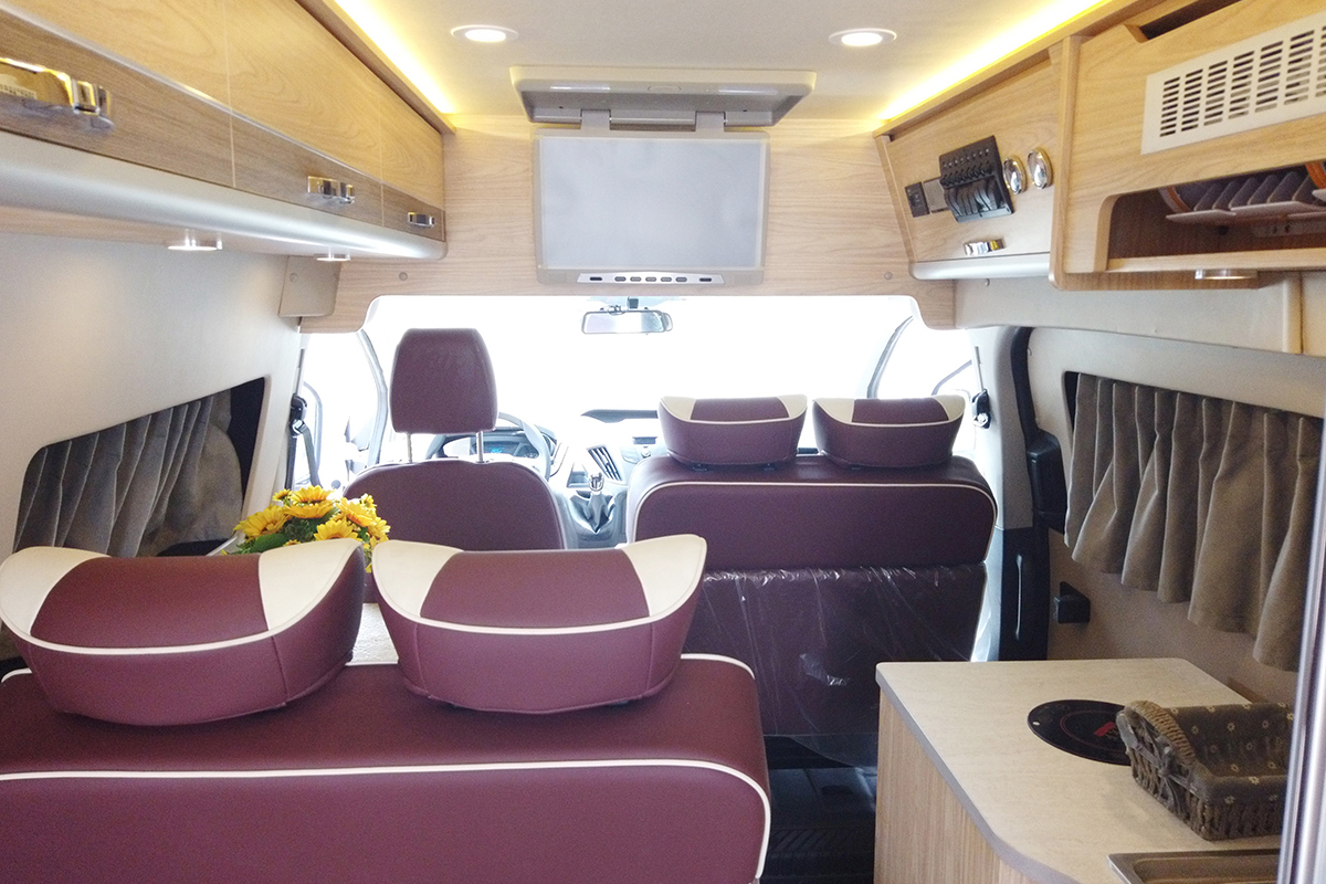 19江铃福特全顺多少钱,19.98万新全顺房车价格