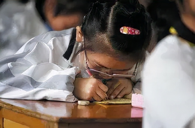 遗传高度近视会失明吗,高度近视会遗传是什么原理