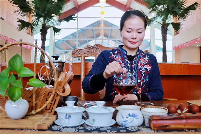 雅安楠水阁温泉游玩,雅安楠水阁酒店和梦温泉哪个好