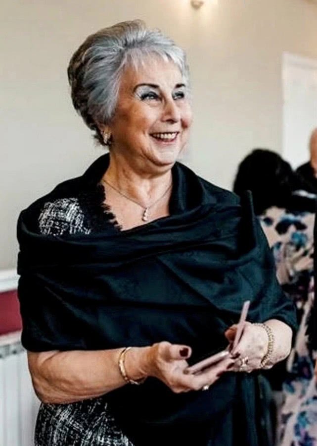 夫妇感染新冠病毒英国,英国国王夫妇新冠肺炎