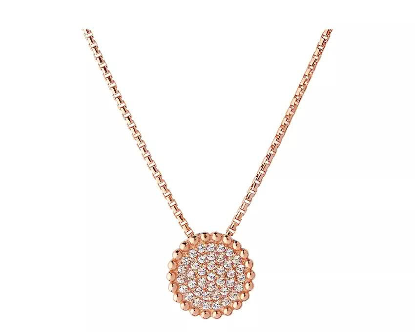 新春购物节乘车,从深圳如何到香港东荟城名店仓