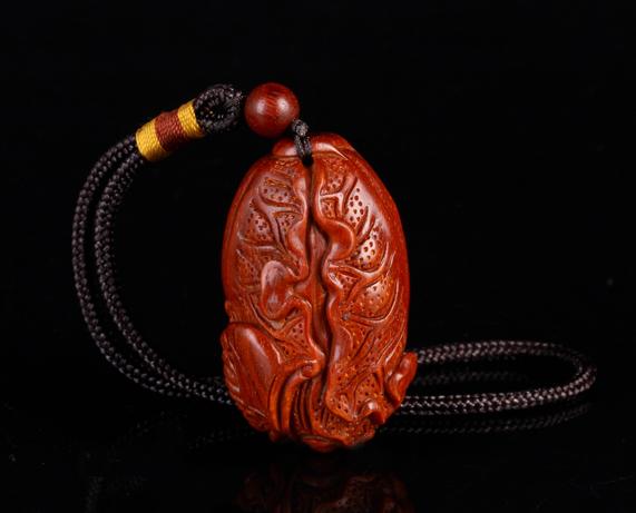 哪些木雕把件值得把玩,最简单的木雕小件