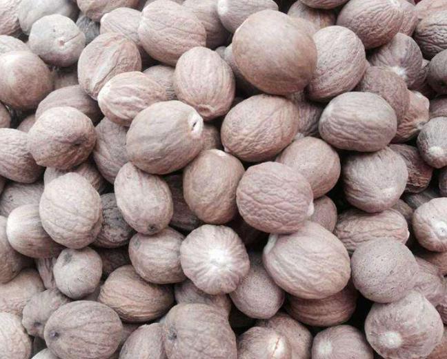 揭秘34种常用香料的名称与用途,15种常见香料正确用法收藏起来吧