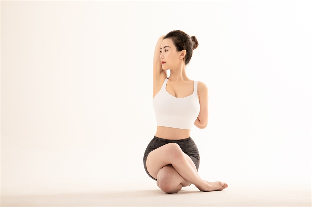 报瑜伽班有必要报私教吗,报瑜伽班的注意事项