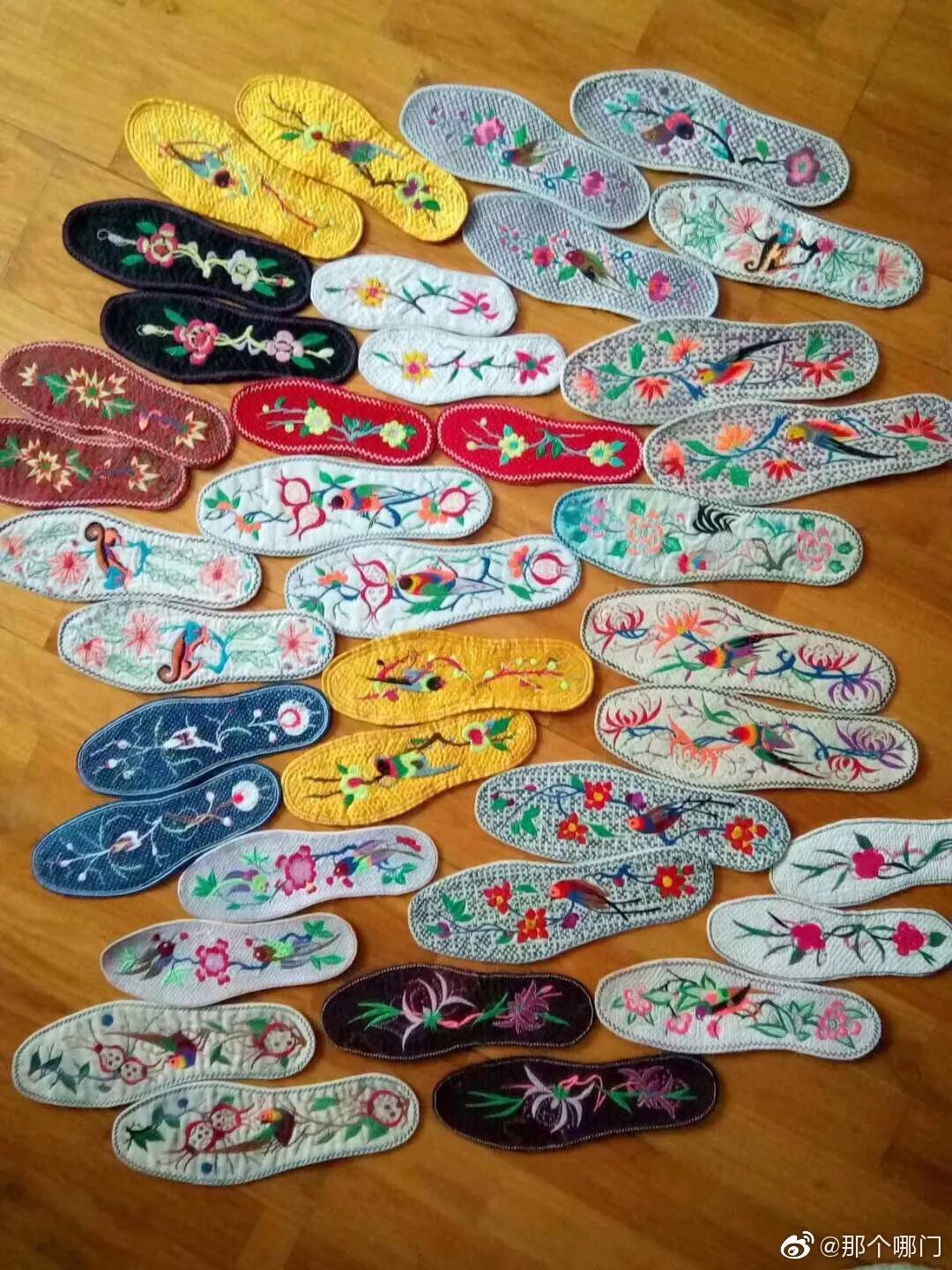 沅江边的啷轻啷轻啷啷轻