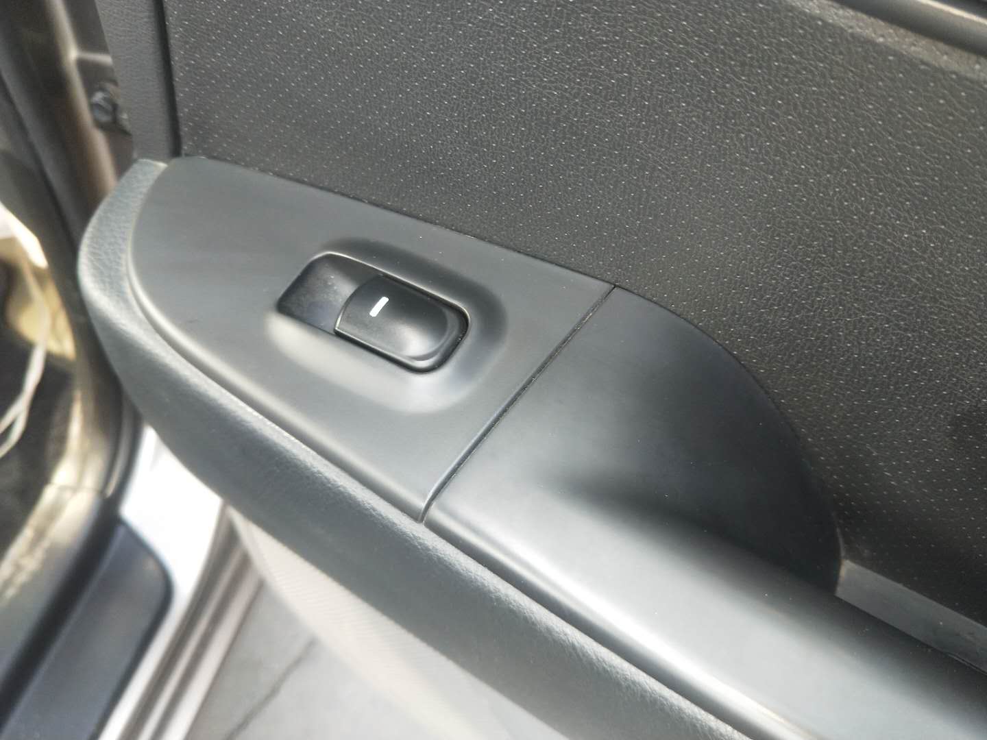 8年的二手车9万公里正常吗,现代悦动二手车10万公里