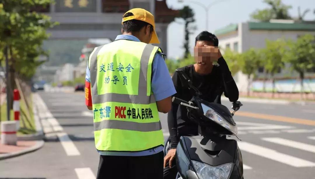 交警队查扣的摩托车最后怎么处理,被查扣物品怎么处理