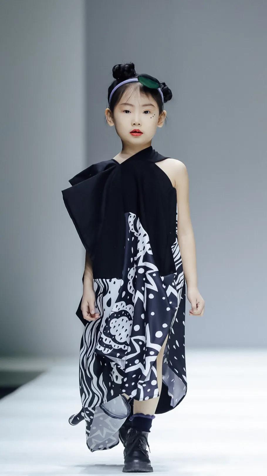 童话小镇潮童馆,童话小镇仪式感