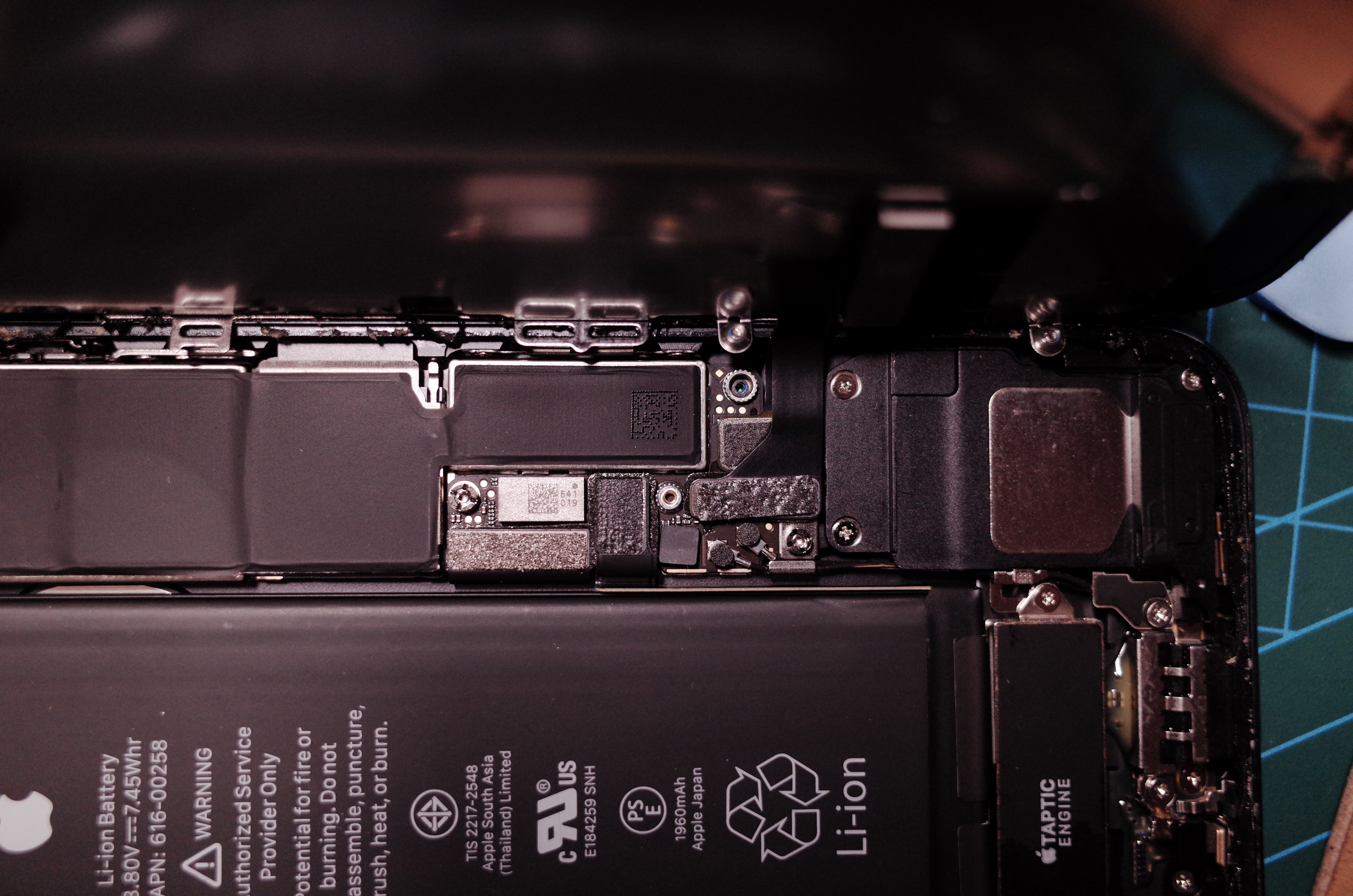 iphone11pro听筒声音越来越小,iphone手机听筒声音小