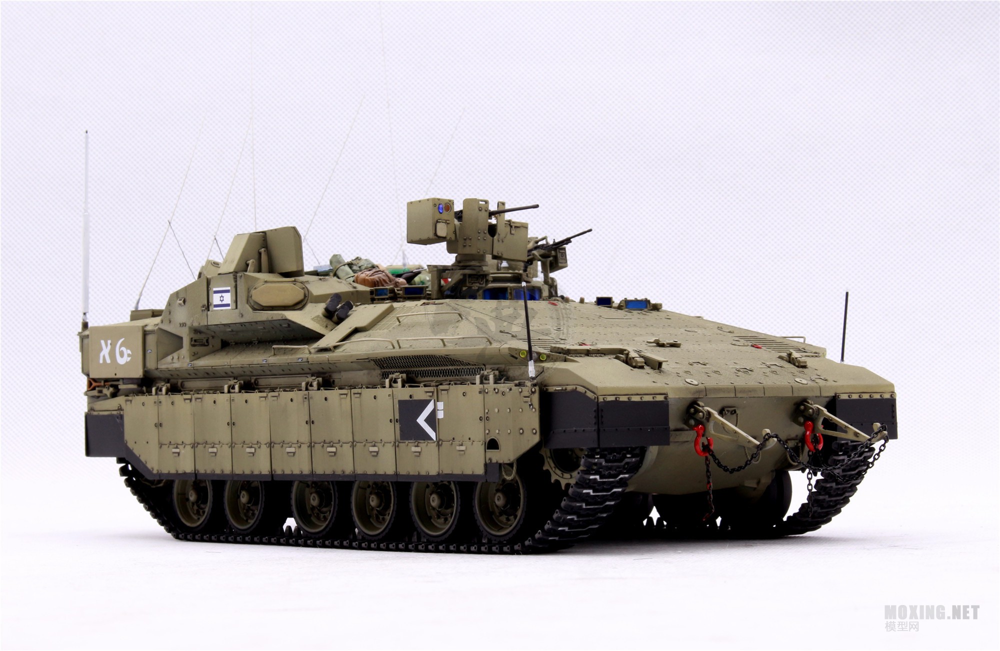 MENG,SS-018-1/35以色列“雌虎”重型装甲运输车-简介与开盒