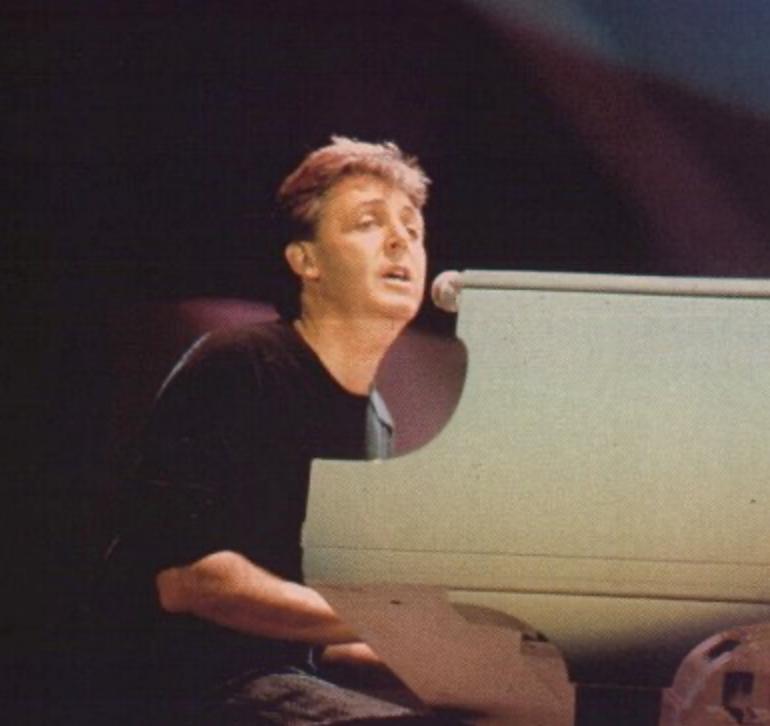 因为疫情取消演唱会的人,因为疫情取消演唱会的明星