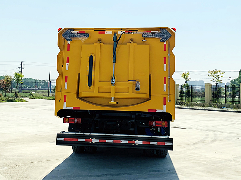 东风天锦环卫清扫车图片,东风天锦扫路车怎么操作