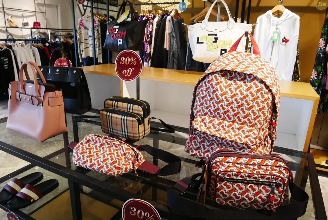 海南美兰日月免税店攻略,海南免税店日月广场店