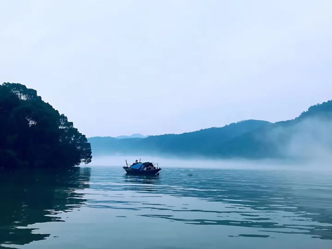富春江畔旅行,富春江畔美景