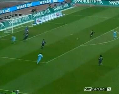 17岁登上世界杯舞台,17岁之前完成国家队首秀