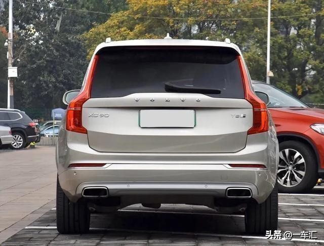 沃尔沃xc902022款座椅放平,老款沃尔沃xc90后排座椅怎么放倒