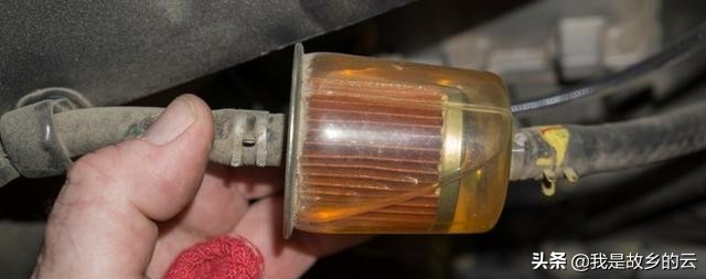 汽油滤清器多少公里换一次,带你认识过滤器