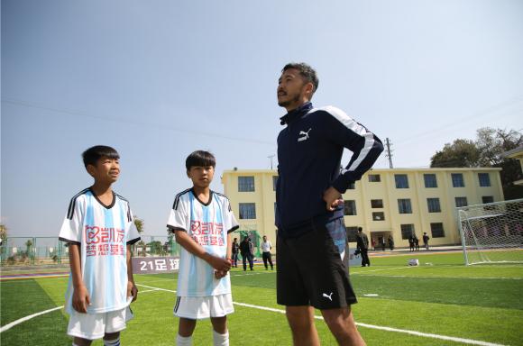 韩媒谈中韩足球实力差距,中韩足球的差距