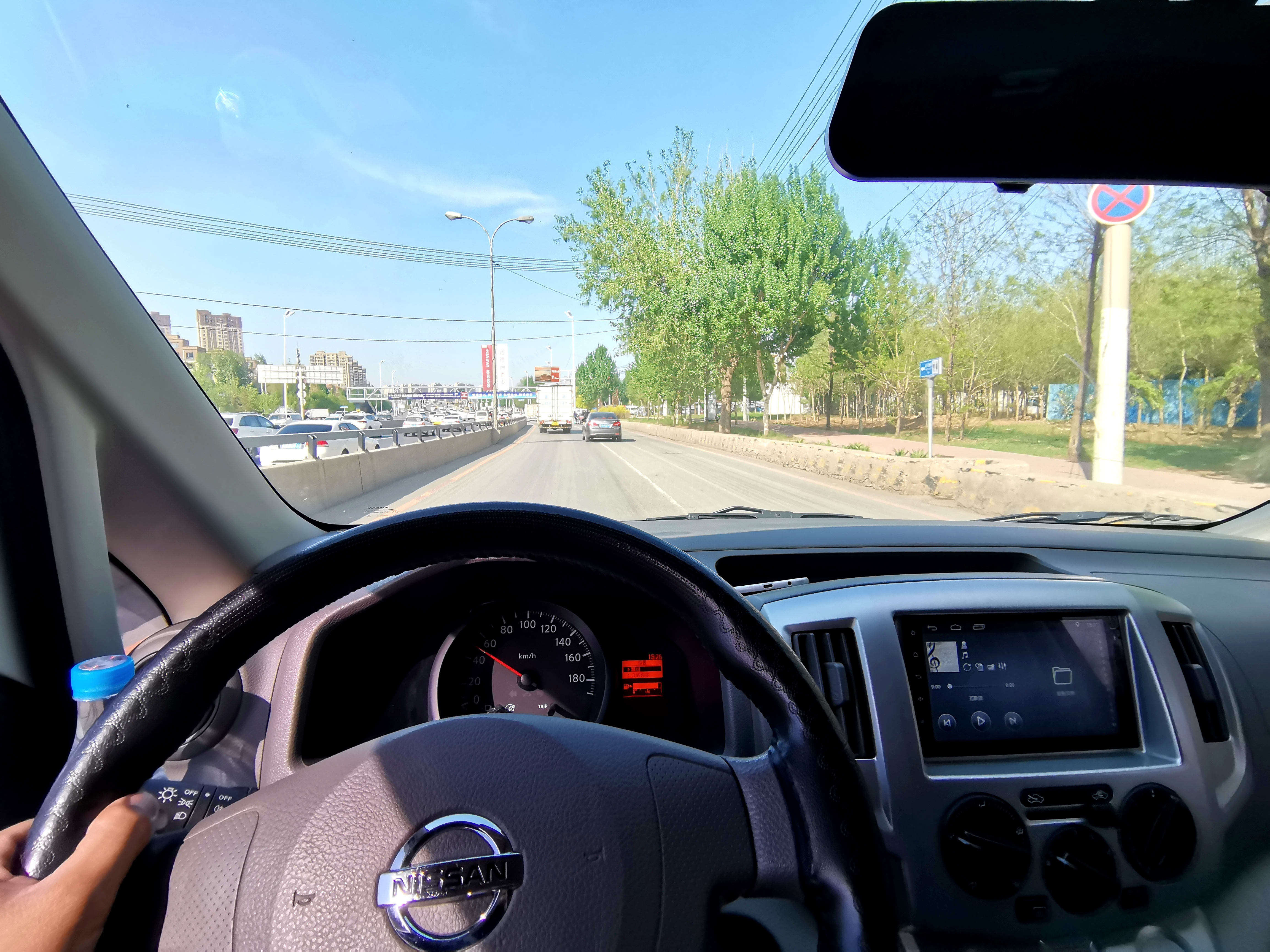 拉人载货两用车推荐,拉人拉货两用小车