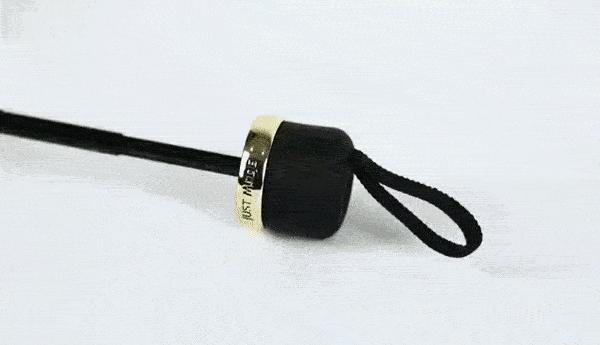 这把小黑伞3折卖89元一把,却有施华洛世奇水晶伞扣,太嚣张了吧