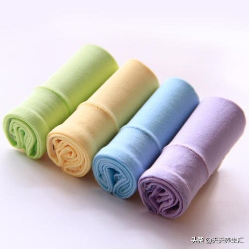 提醒:丁字裤时髦,却暗藏隐患,女性内衣应符合3个标准,才健康