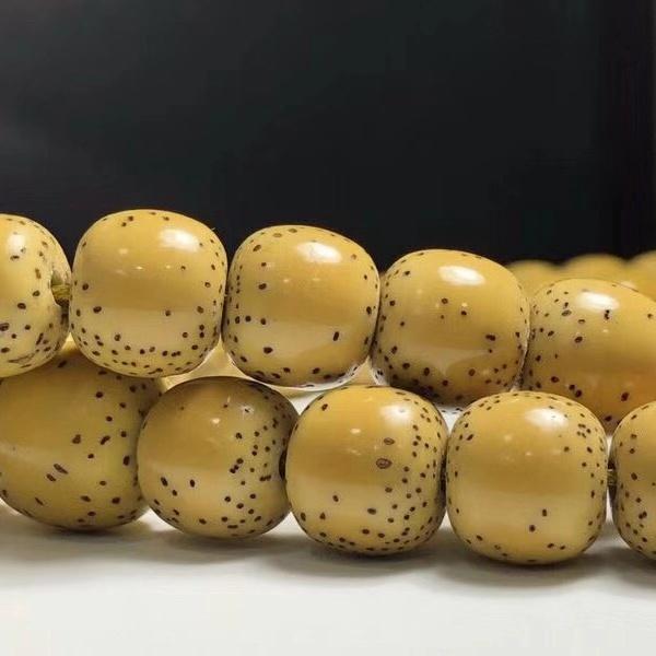 朱砂供星月菩提有盘玩价值吗,盘玩星月有什么讲究