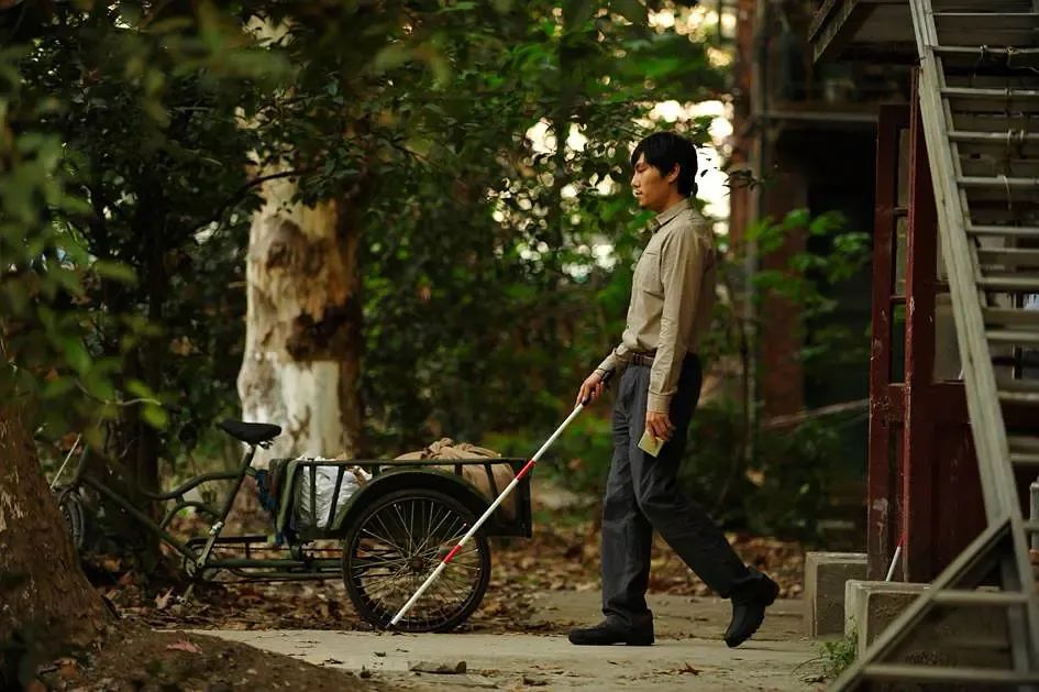 毕飞宇的推拿讲的是什么,论毕飞宇推拿中悲剧意识