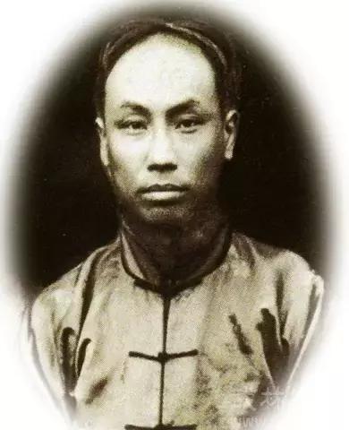 *德朱**元帅逝世43周年，致敬红军之父，致敬开国伟人！