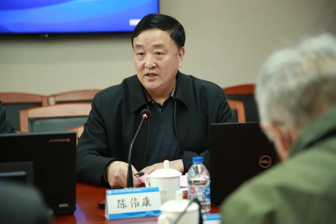 走过极不平凡的路,走过极不平凡的七年