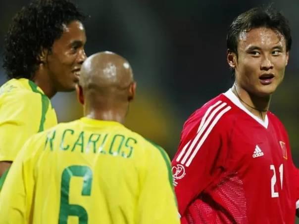 国足最难忘的一场比赛vs巴西,国足0-8惨败巴西足球比分最大分差