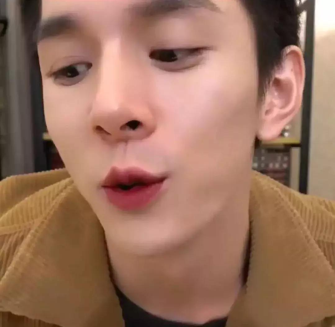 李佳琦夸过的口红这么多，这几支才最最最值得入手！！