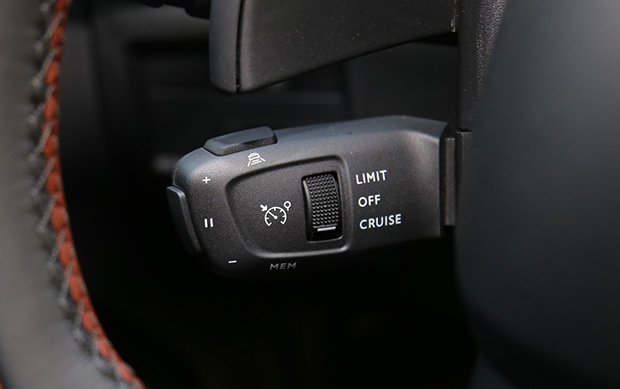 雪铁龙魔毯是哪一款车,雪铁龙魔毯悬挂的车