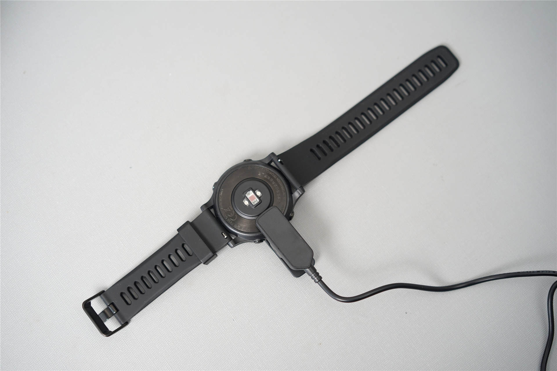 适合的才是最好的：宜准（EZON）户外运动手表R6初体验