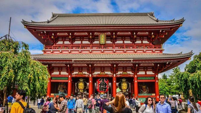 你与月薪10万的人差距只有一点,年薪10w和年薪100w的人差在哪里