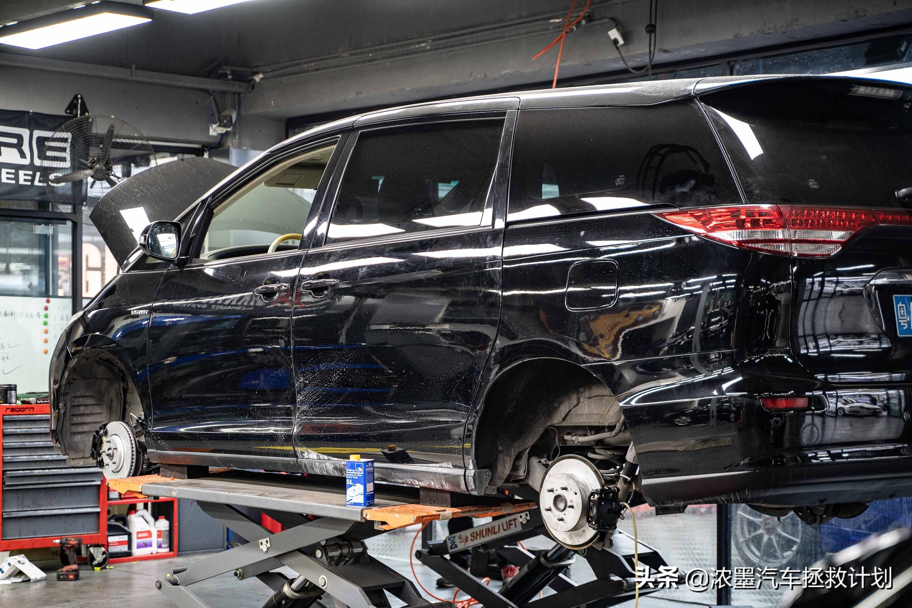 翻新一台老款丰田普瑞维亚,丰田普瑞维亚大翻新