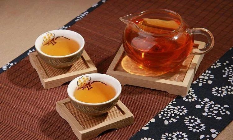 下午喝茶晚上睡不着是什么原因,晚上喝茶睡不着觉