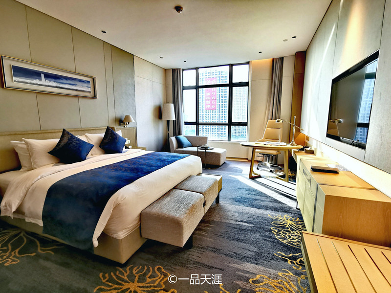 坐拥集美湖，紧邻杏林湾，这家湖居酒店简直是轻眠患者的福音