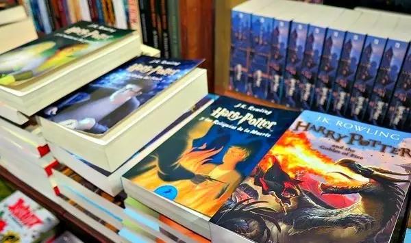 你有多久不去书店了,你有多久没去过新华书店啦