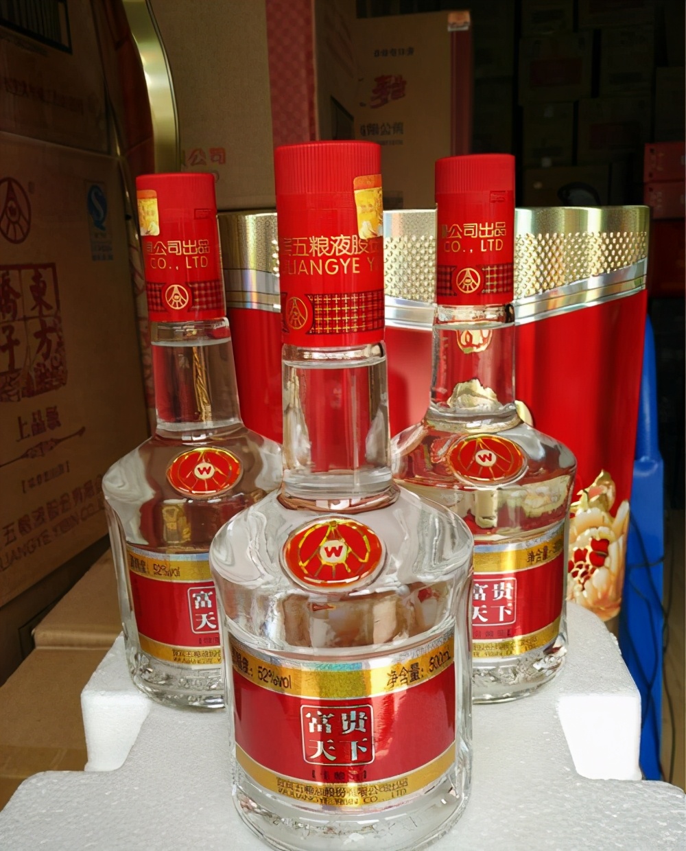 这3样便宜白酒,名气不大价格便宜,其实是口感好的纯粮食酒