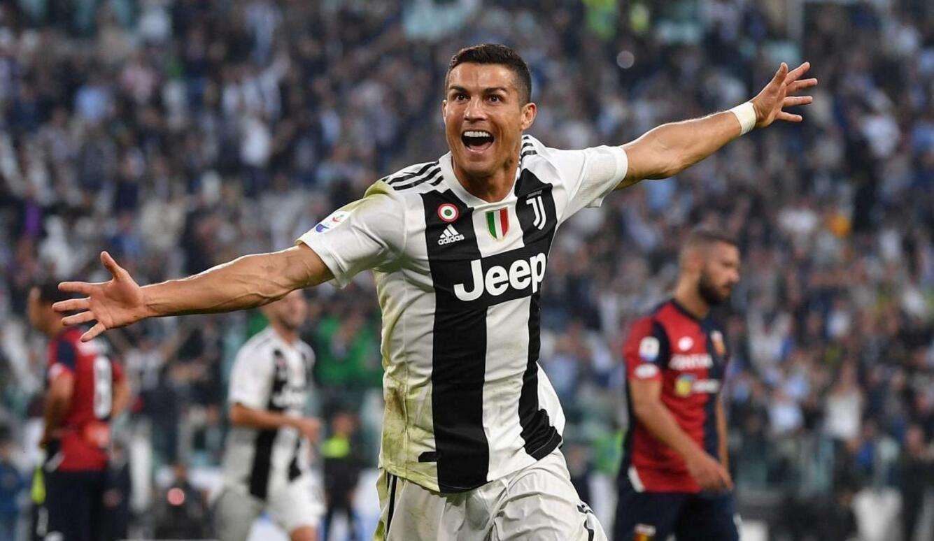 足球历史伟大球员排名小罗排第几,足坛第一小罗